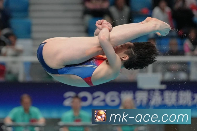 尤文计划以三五零零万出售库普梅纳斯剩余两场比赛定未来战术观察